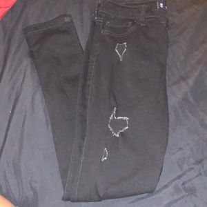 Black Hollister jeans.